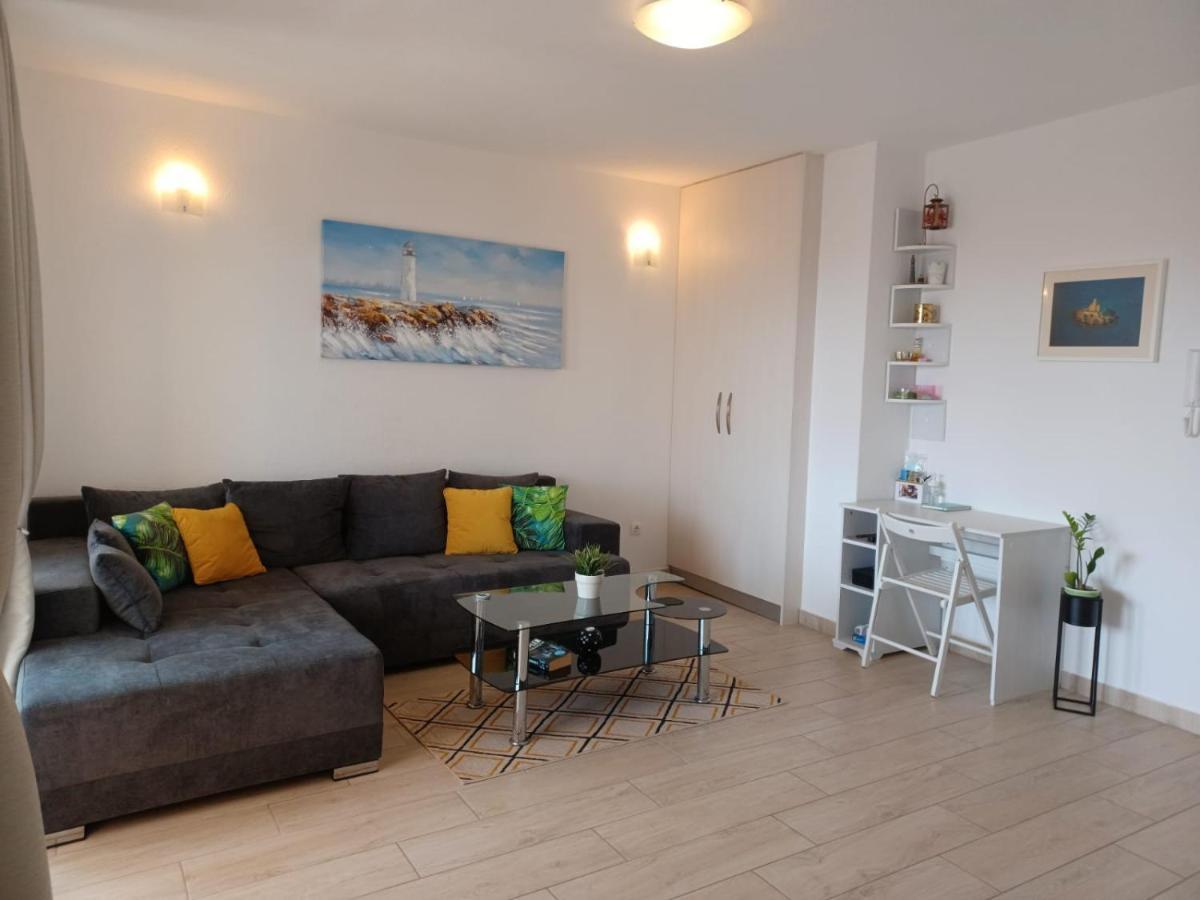 Apart Sa Terasom 250M Od Plaze,Parking,Wi Fi,Rostilj Трогир Экстерьер фото